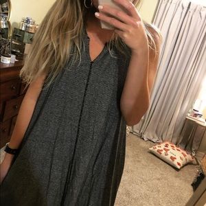 Universal threads dress